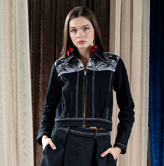 Central Park Black denim cropped jacket - 2MADISONAVENUE.COM