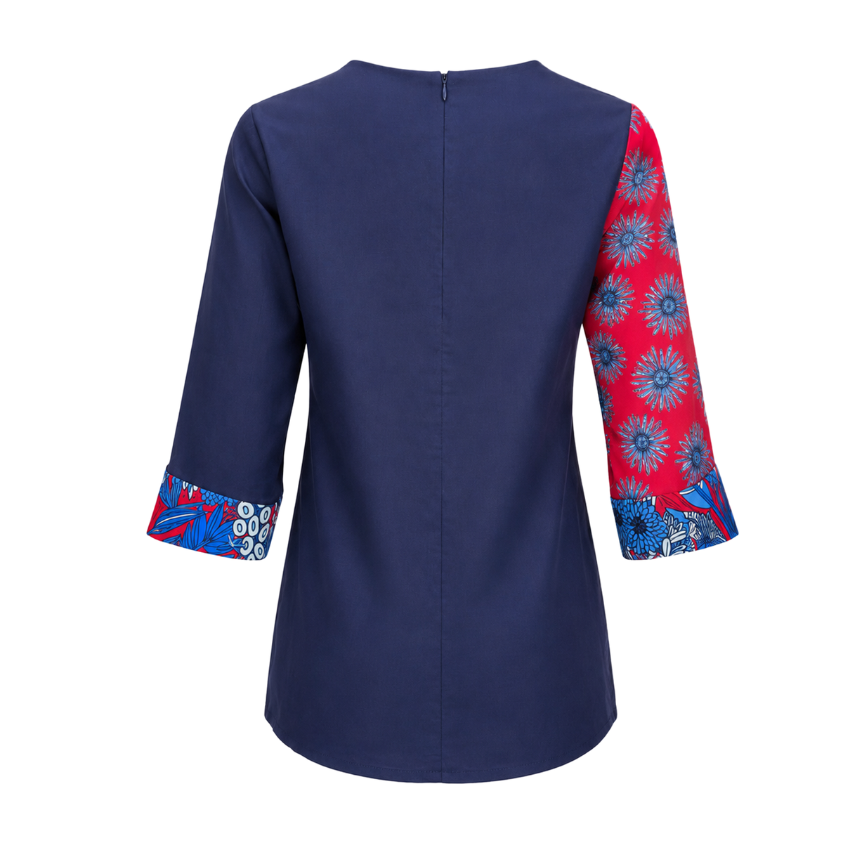 Rhea Macy top