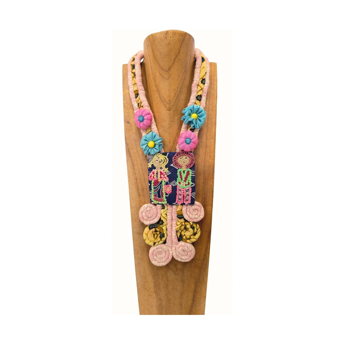 Batavia Necklace #1