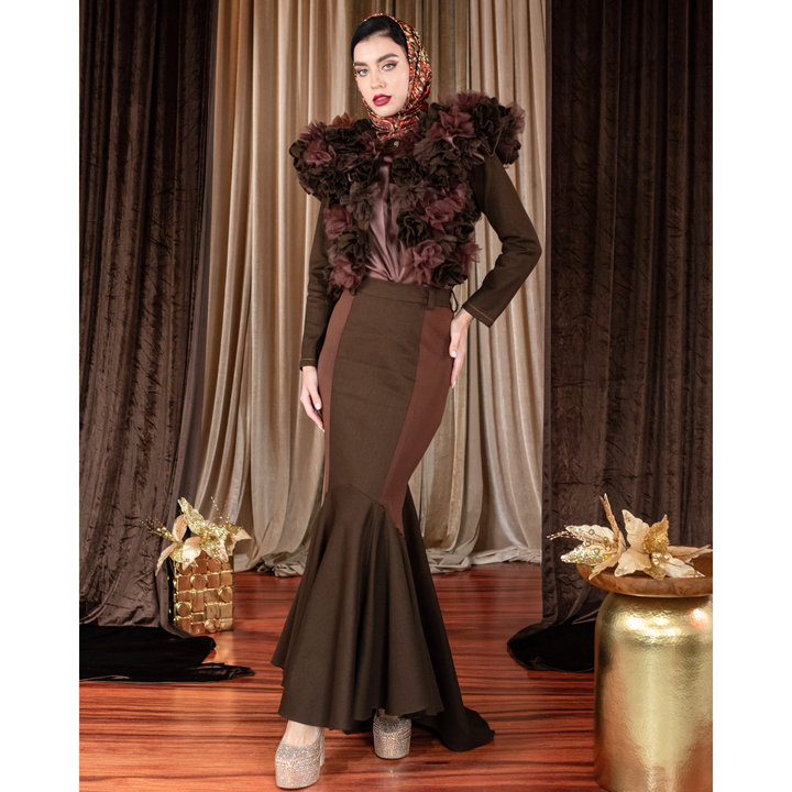 Bonita Signature destiny bolero with flower applique - 2MADISONAVENUE.COM