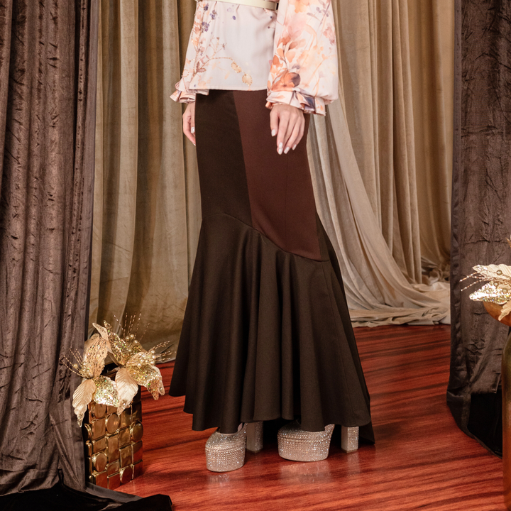 Bonita Timeless Pieces mermaid long skirt brown - 2MADISONAVENUE.COM