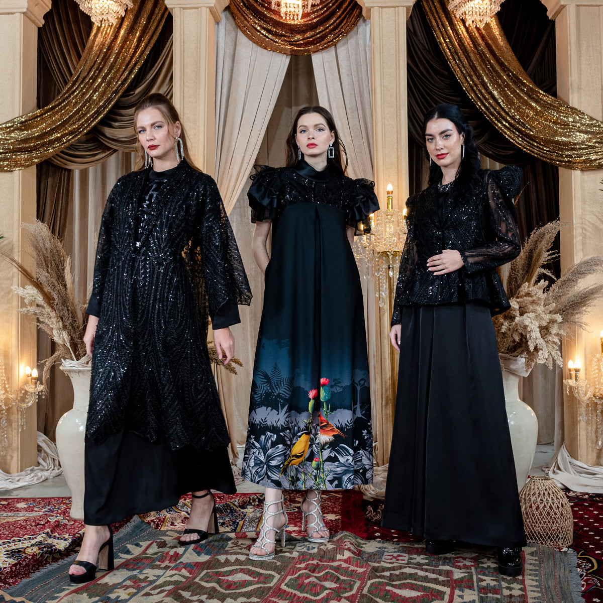 Mi Vida Signature Black irana lace long outer (7483182219287)