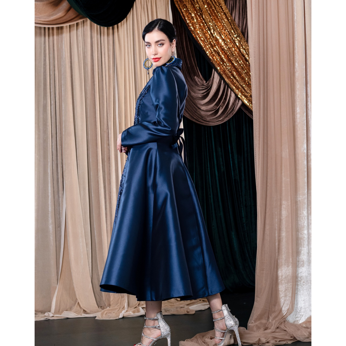 Signature Navy Samantha long jacket - 2MADISONAVENUE.COM