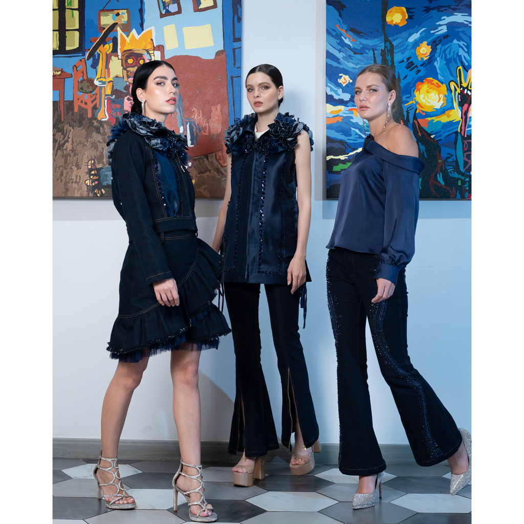 Signature Denim cropped jacket with roses patch (7666018385943)