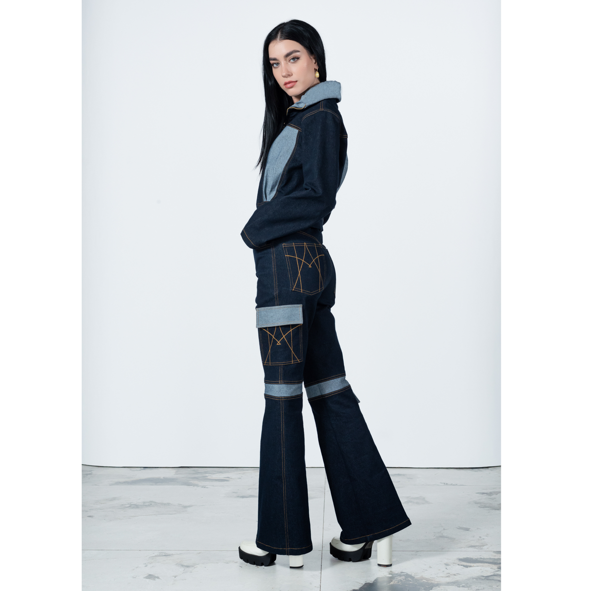 Signature Denim cropped jacket with chambray (7666085625879)