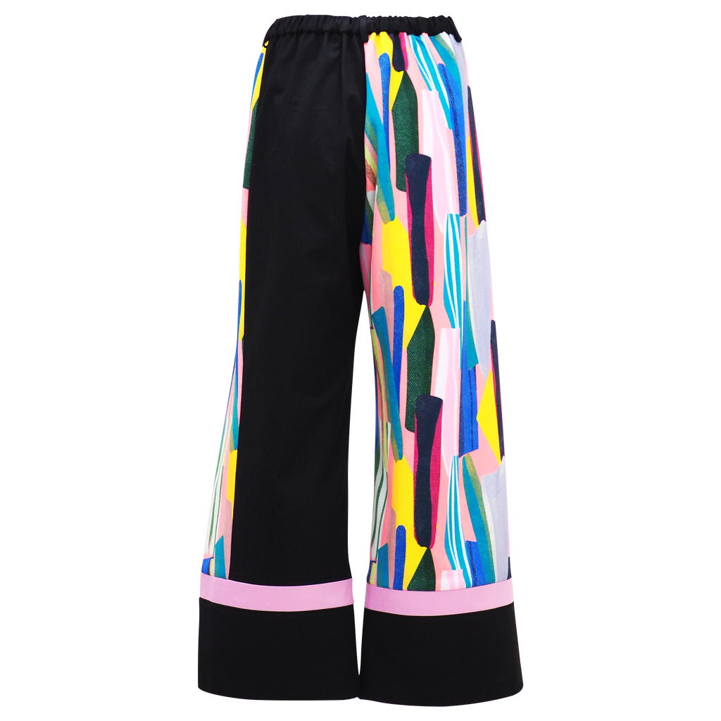 Curvy Abstract Passion Basic Black Cullote Pants (6819369844759)